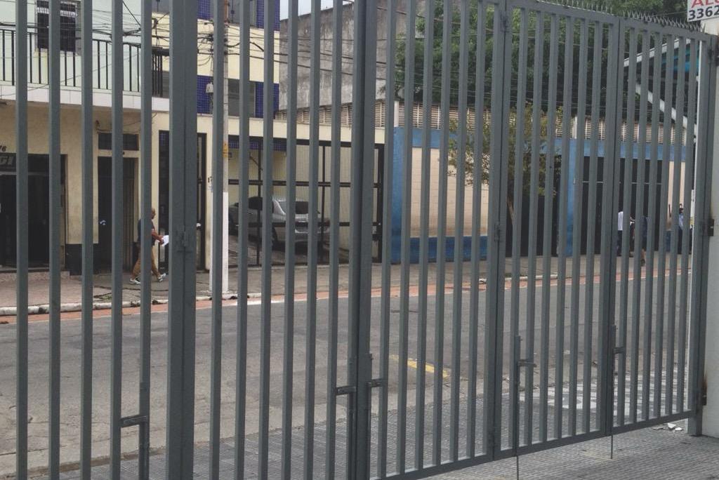 Fachada de vidro temperado na Vila Matilde